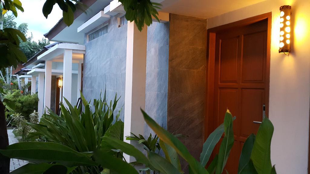 Kampoeng Nelayan Hotel Palu Rum bild